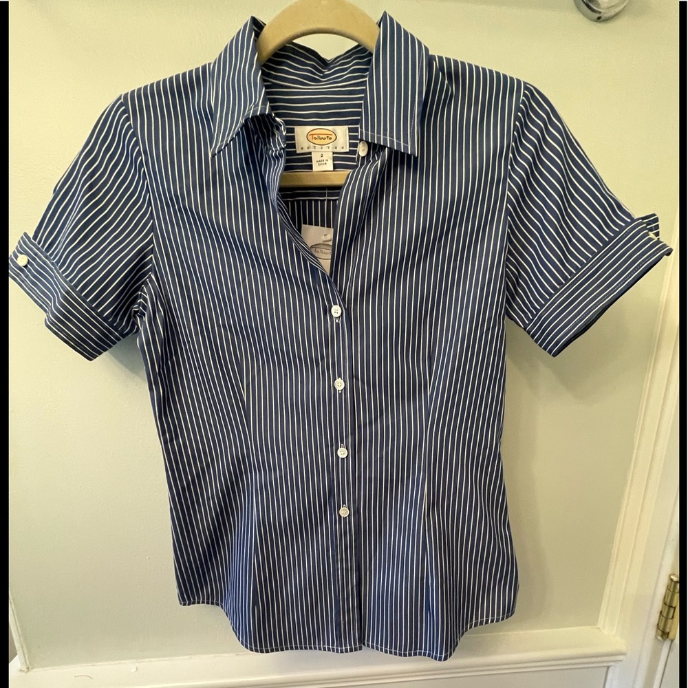 NWT TALBOTS Navy Blue Pinstripe Cotton Button Blouse, Size 2